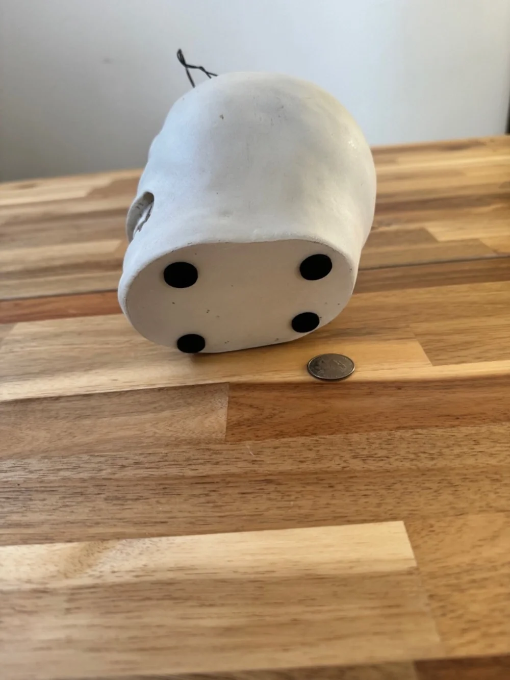Vintage-style skull bucket/candy pail, resin with wire handle